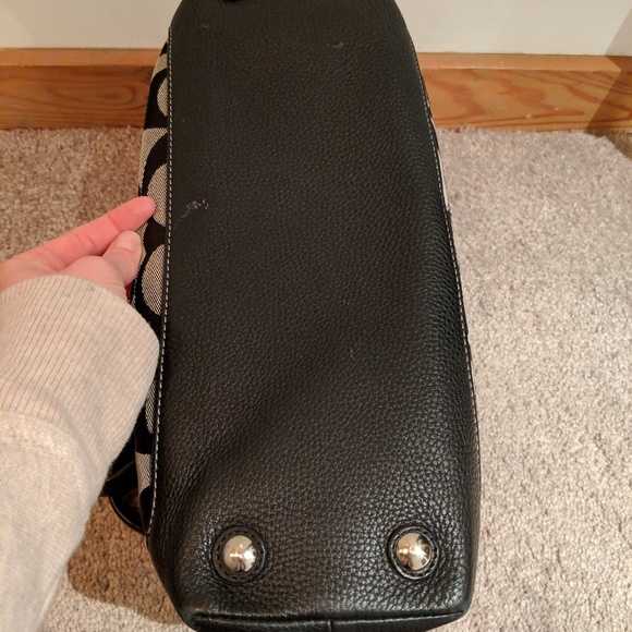 Coach Handbag - Picture 6 of 6